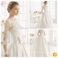 Voguish Long Sleeve A Line Appliqued New Style Lace Wedding Dress